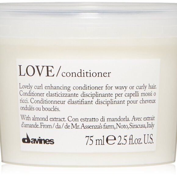 Curl Crush Care Kit – Davines Curl Hydration Sample Set - Picture 3 of 5